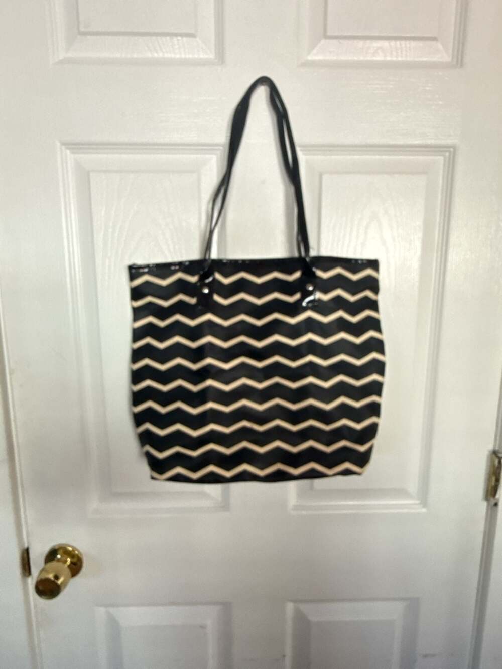 Thirty-One Gifts Chevron Print Tote Bag